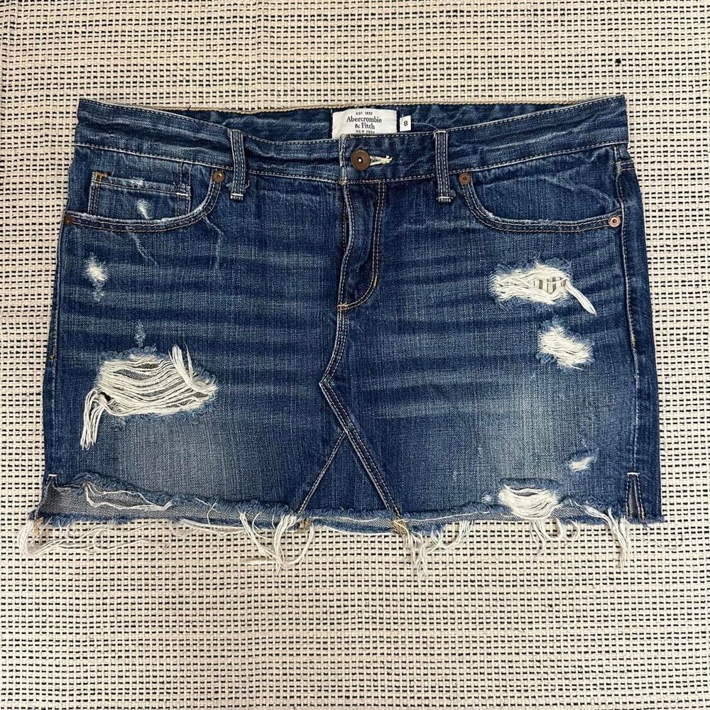 Y2K Abercrombie and Fitch Dark Wash Distressed Denim Mini Skirt